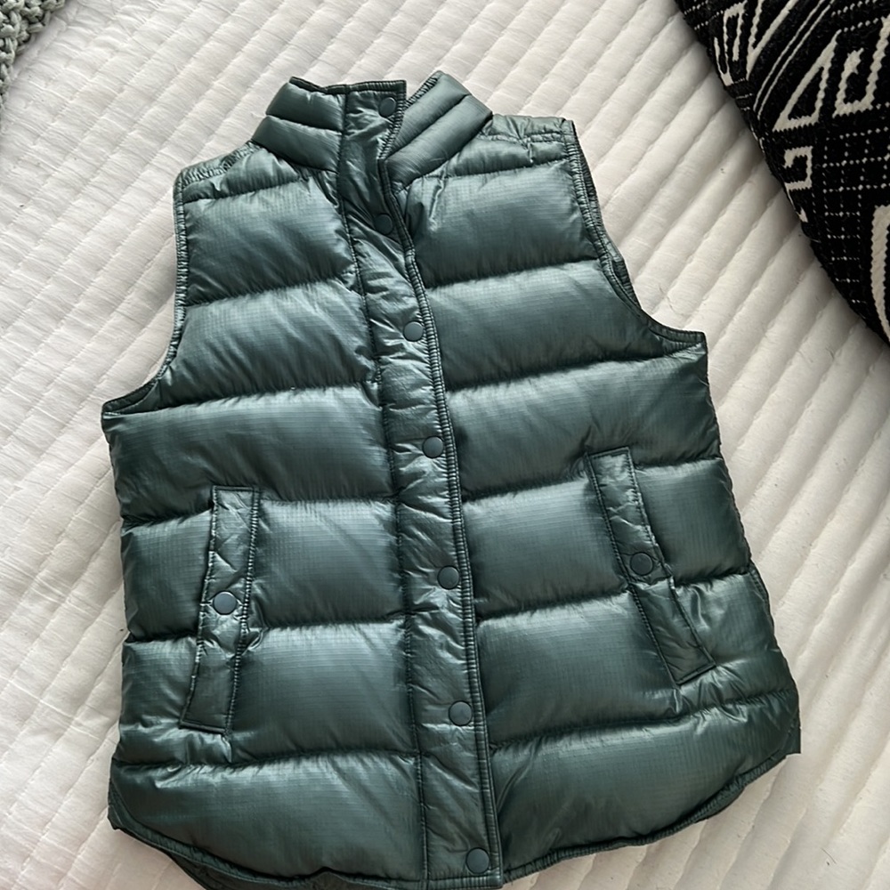 💚♻️ J Crew Down Vest Puffer